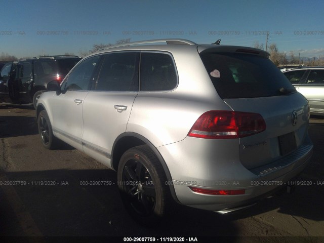 Photo 2 VIN: WVGFK9BP7BD006016 - VOLKSWAGEN TOUAREG 