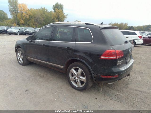 Photo 2 VIN: WVGFK9BP7CD002761 - VOLKSWAGEN TOUAREG 