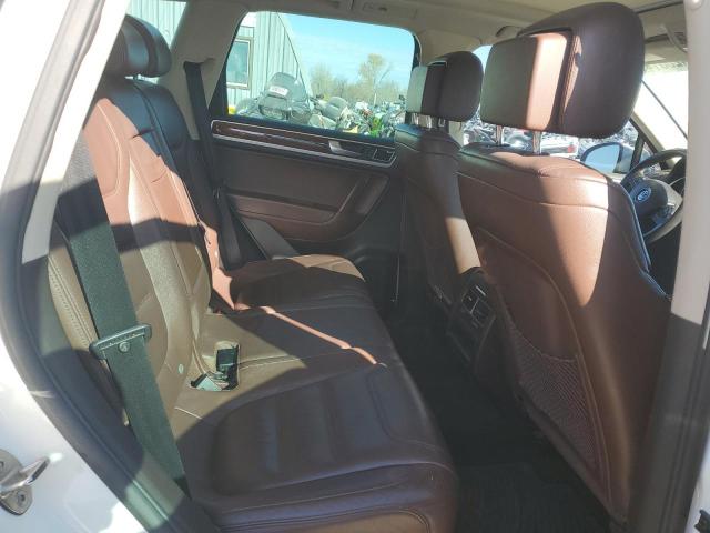 Photo 10 VIN: WVGFK9BP7CD004977 - VOLKSWAGEN TOUAREG V6 