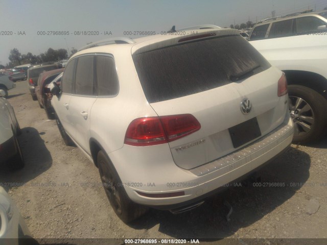 Photo 2 VIN: WVGFK9BP8BD005361 - VOLKSWAGEN TOUAREG 