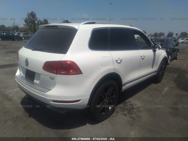 Photo 3 VIN: WVGFK9BP8BD005361 - VOLKSWAGEN TOUAREG 