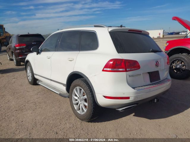 Photo 2 VIN: WVGFK9BP9CD003930 - VOLKSWAGEN TOUAREG 