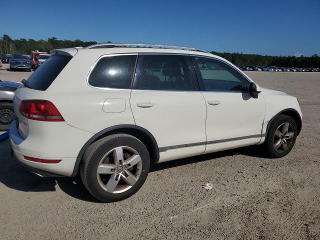 Photo 2 VIN: WVGFK9BPXBD006138 - VOLKSWAGEN TOUAREG 