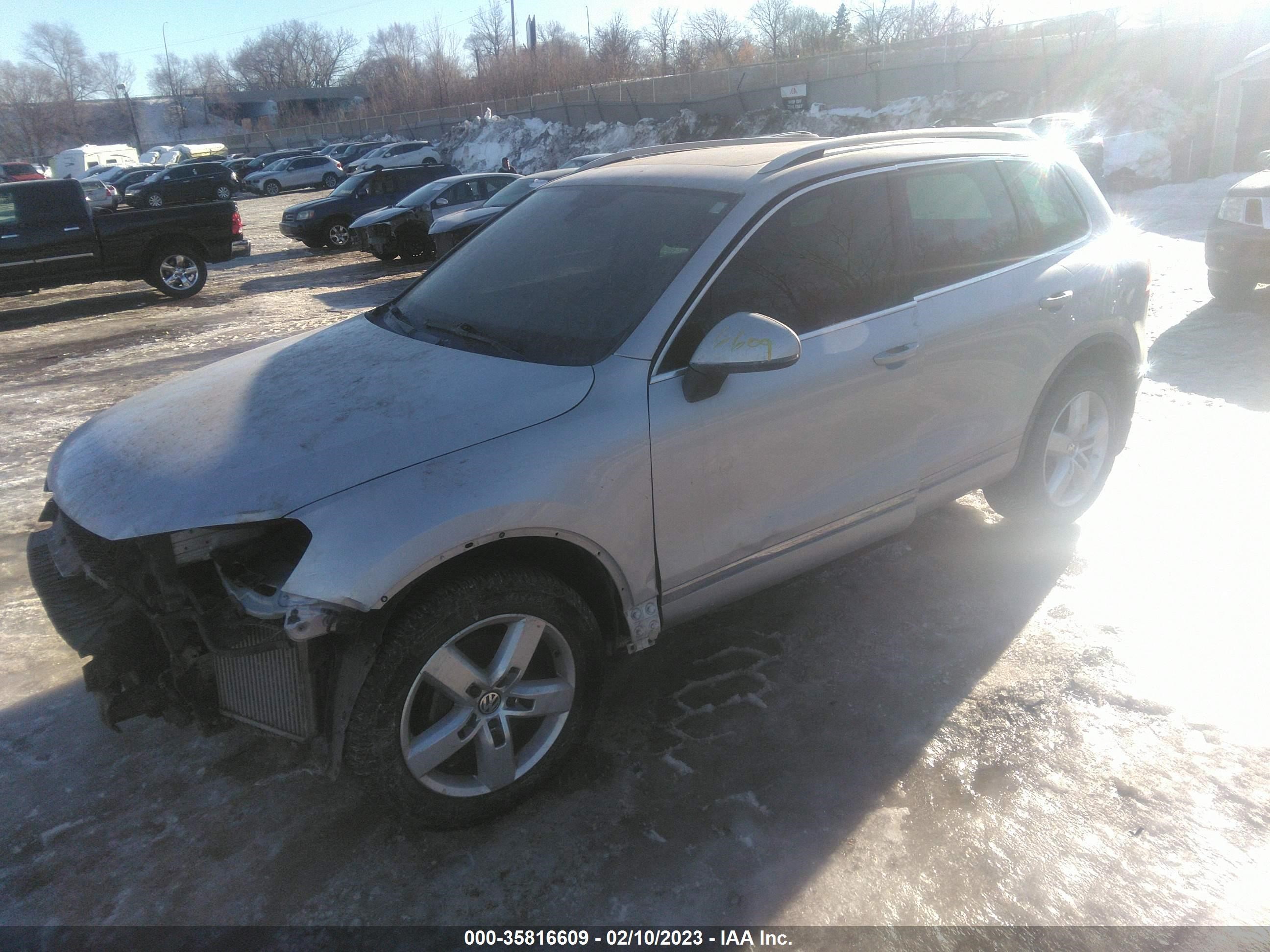 Photo 1 VIN: WVGFK9BPXCD004018 - VOLKSWAGEN TOUAREG 