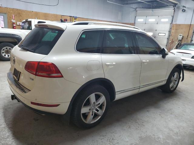 Photo 2 VIN: WVGFK9BPXCD004391 - VOLKSWAGEN TOUAREG 