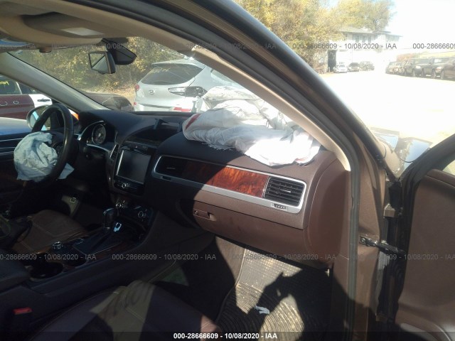 Photo 4 VIN: WVGFK9BPXCD004858 - VOLKSWAGEN TOUAREG 