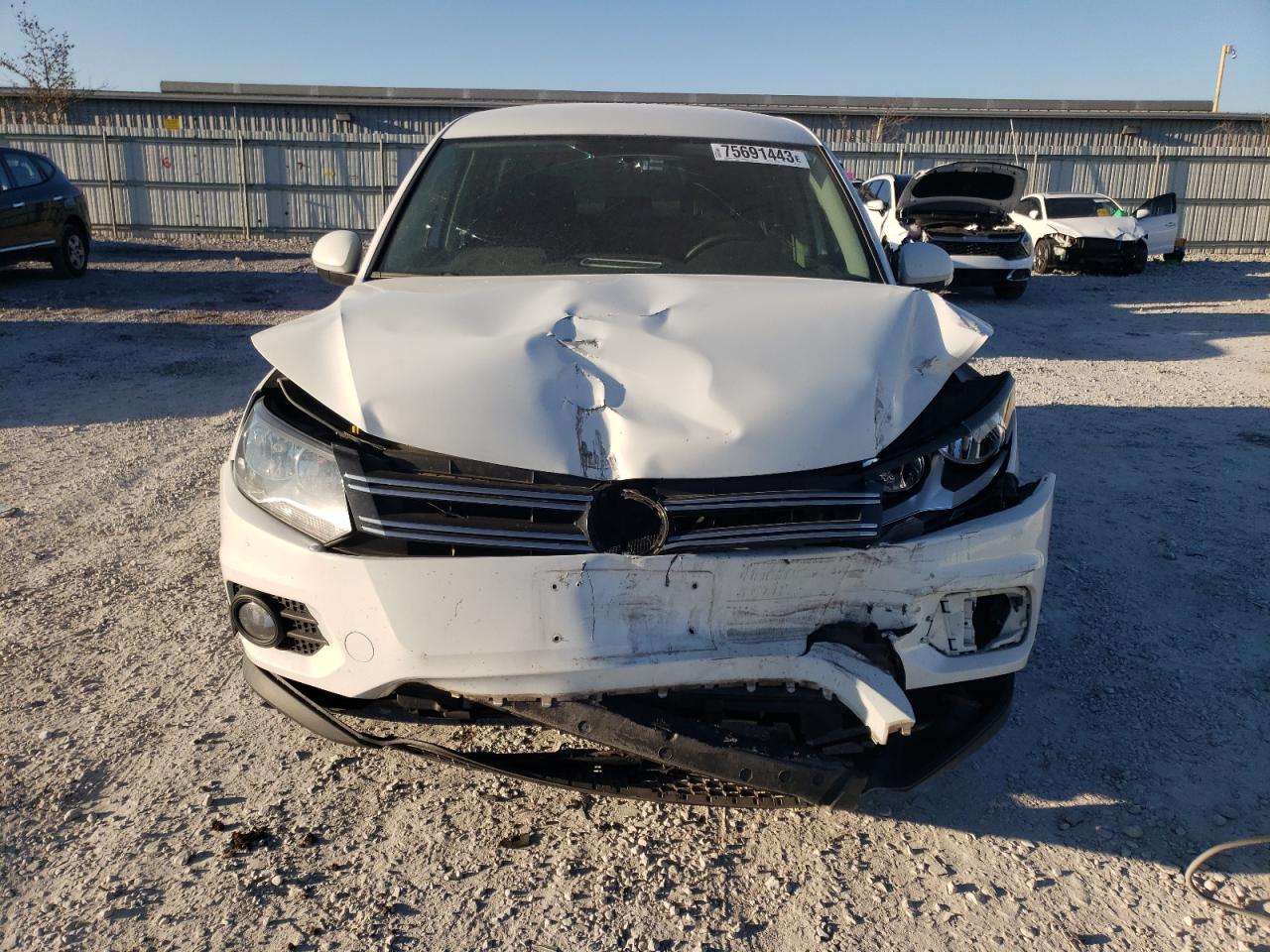 Photo 4 VIN: WVGHV3AXXEW597417 - VOLKSWAGEN TIGUAN 