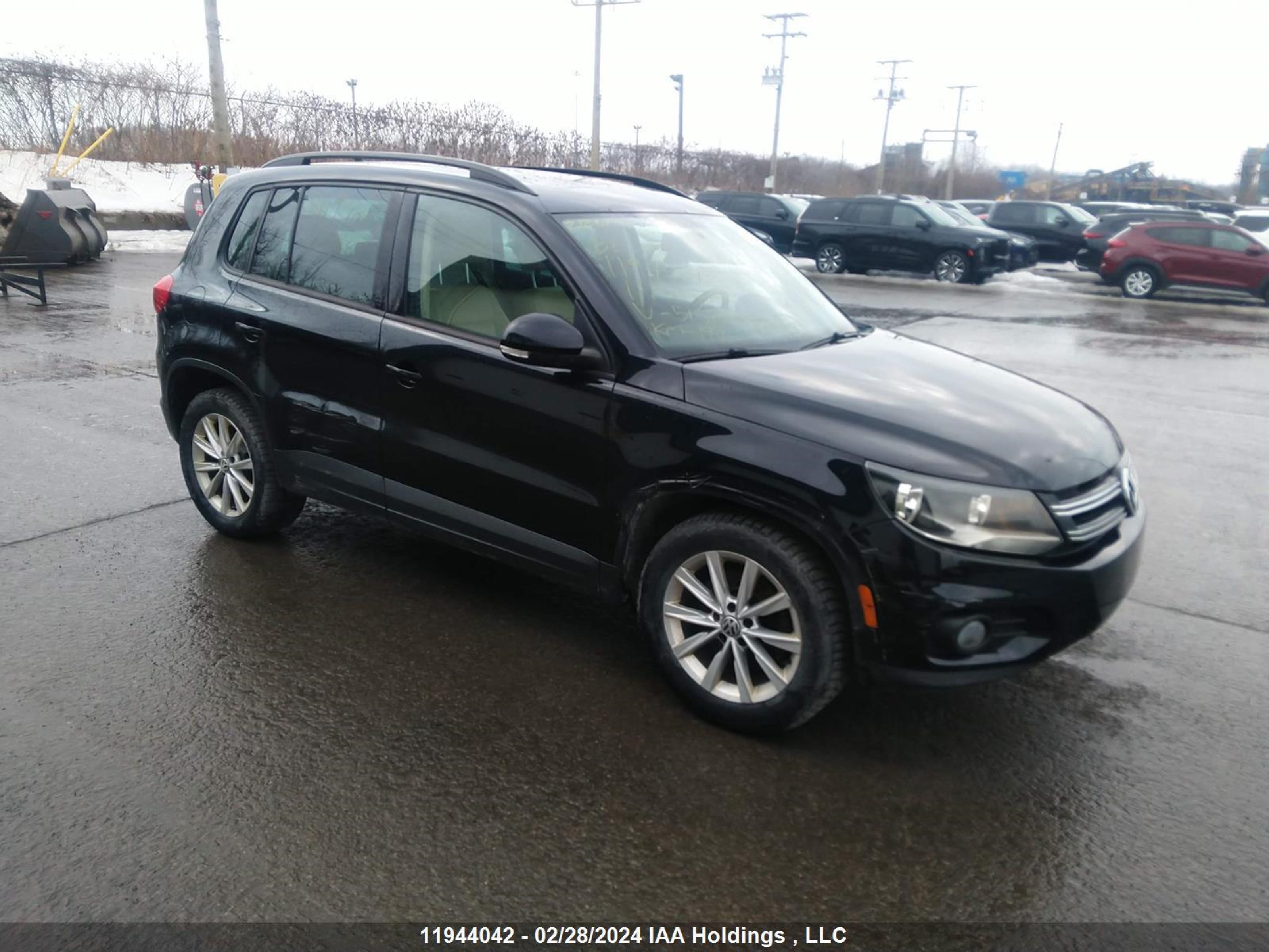 Photo 0 VIN: WVGJV3AX0EW515809 - VOLKSWAGEN TIGUAN 