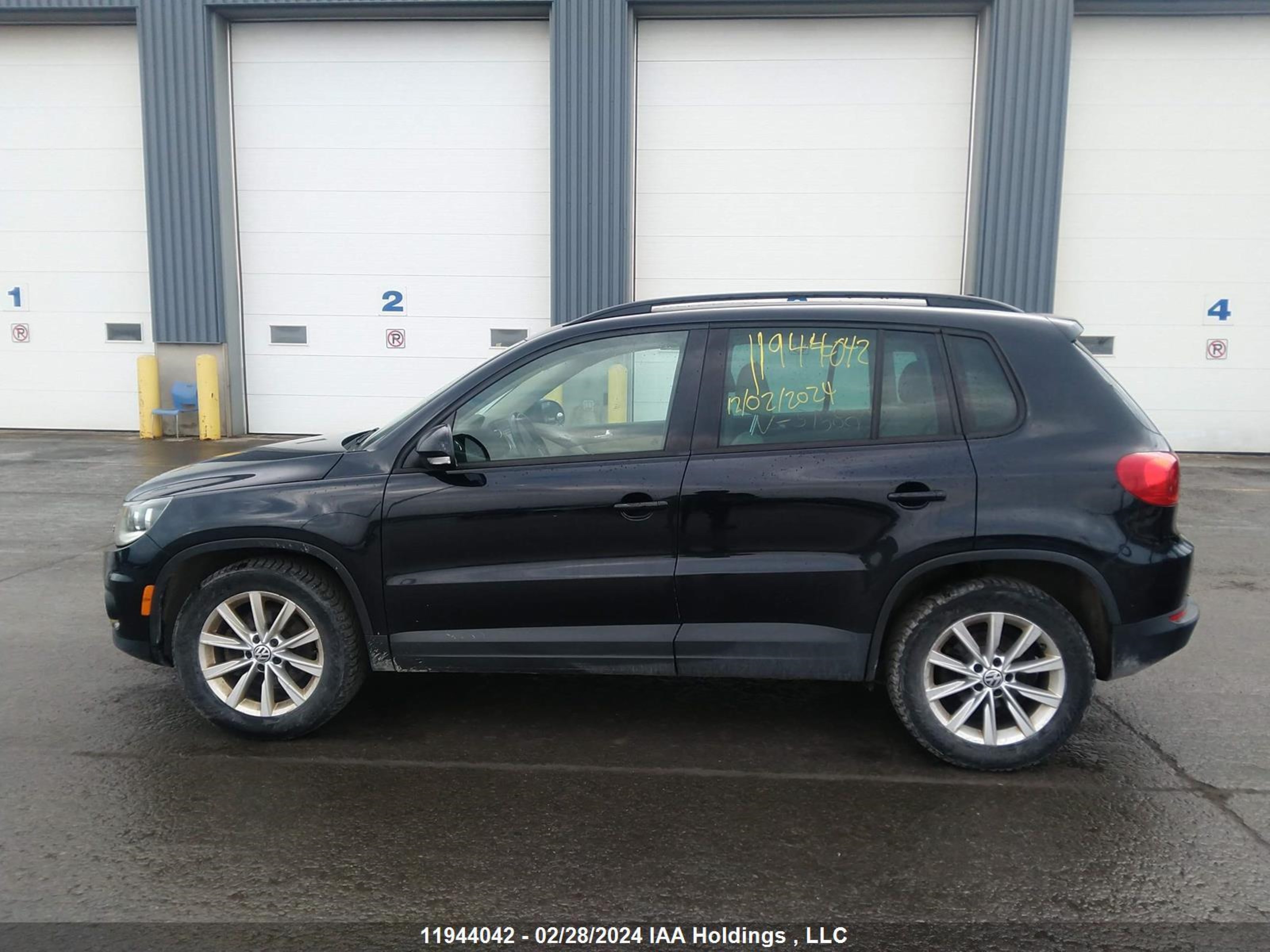 Photo 13 VIN: WVGJV3AX0EW515809 - VOLKSWAGEN TIGUAN 