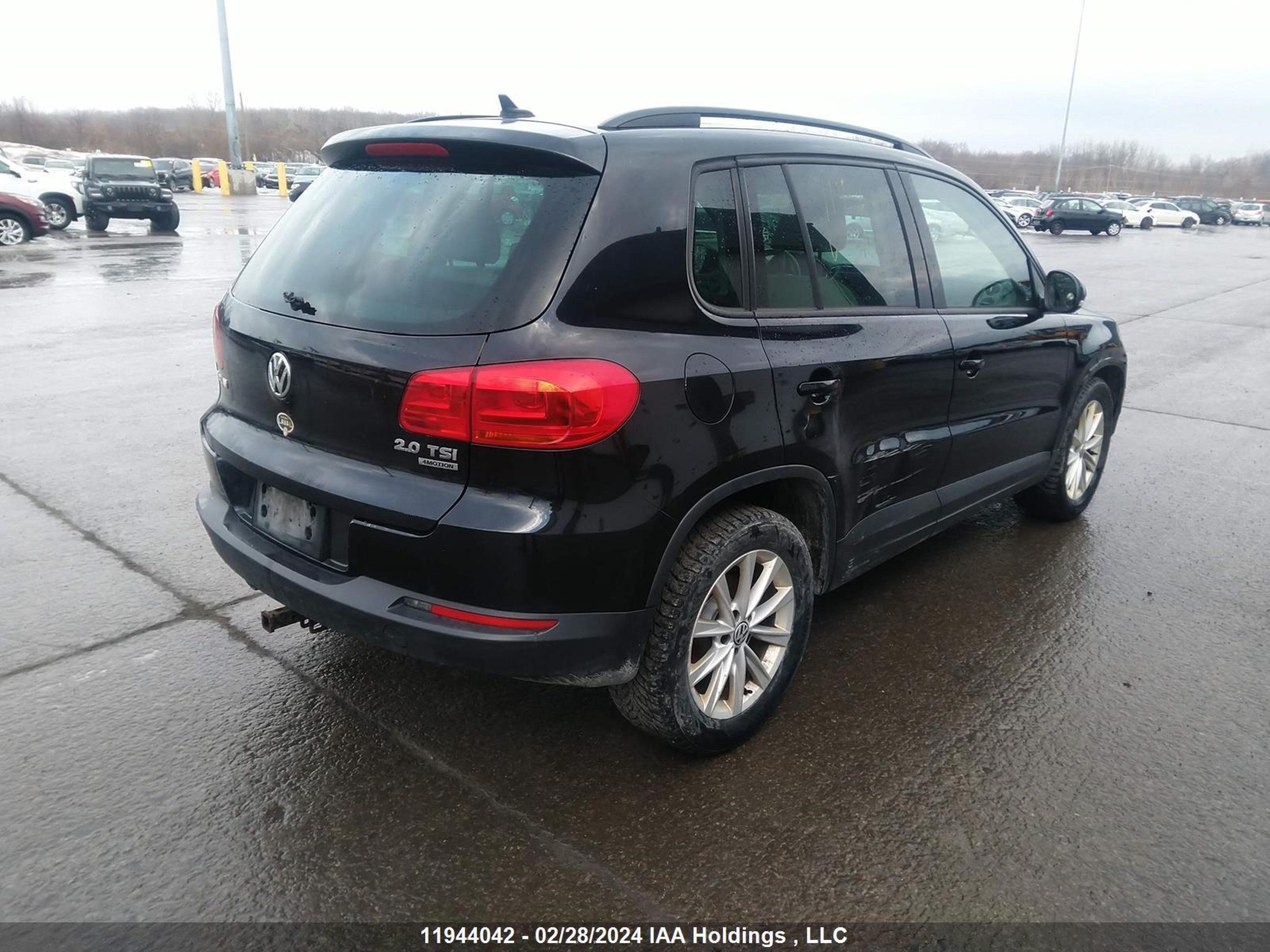 Photo 3 VIN: WVGJV3AX0EW515809 - VOLKSWAGEN TIGUAN 