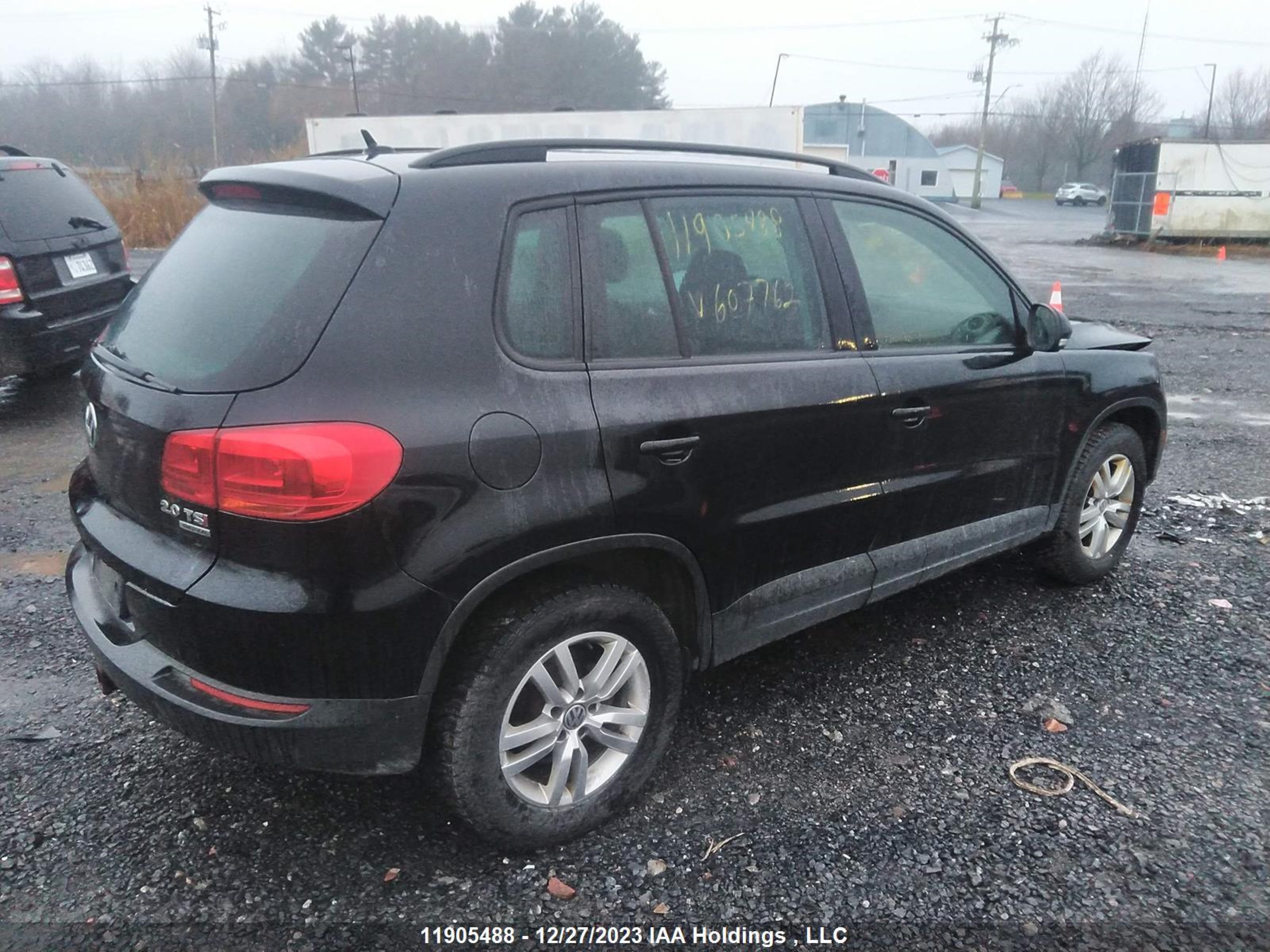 Photo 3 VIN: WVGJV3AX0EW607762 - VOLKSWAGEN TIGUAN 