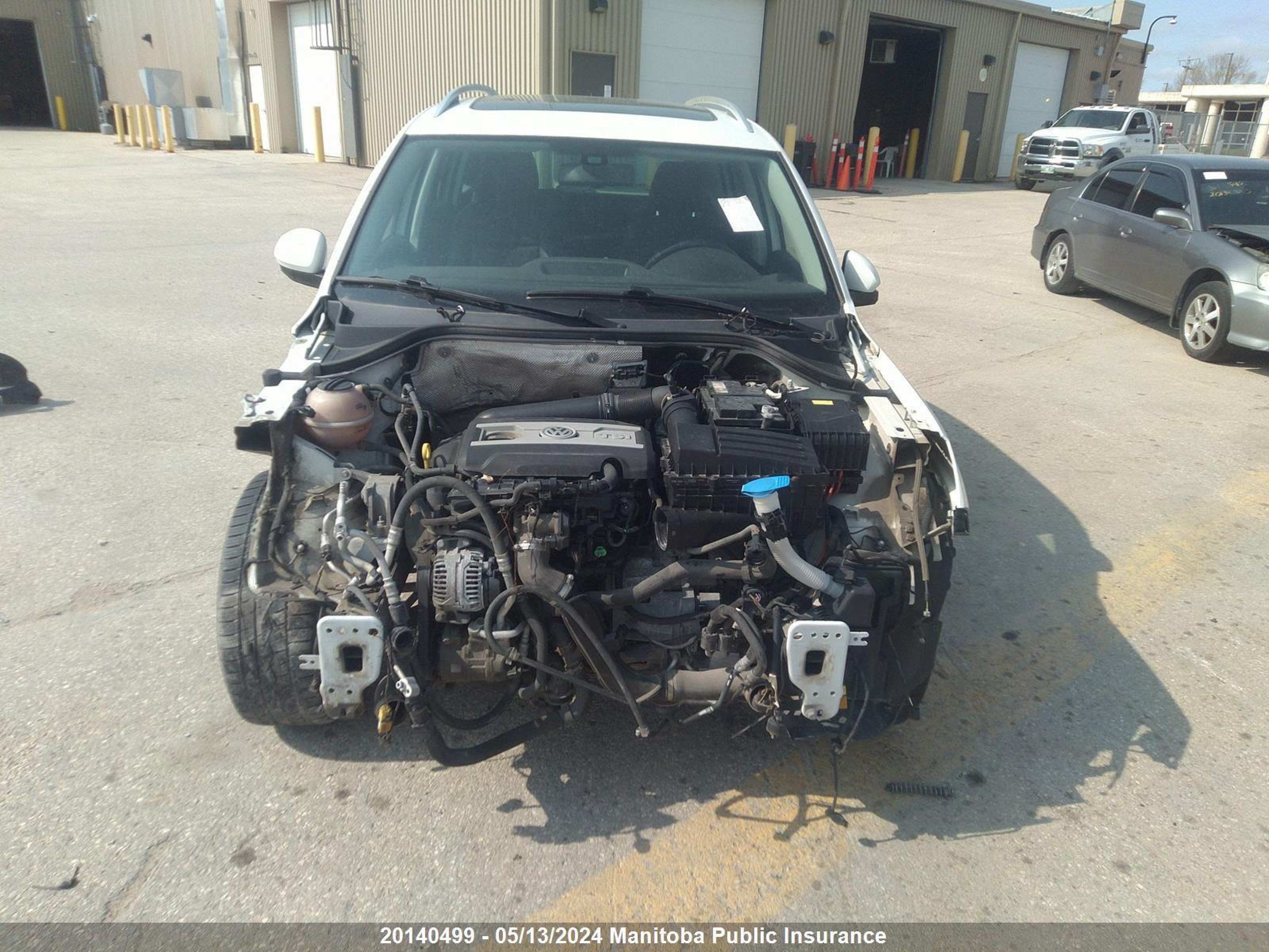 Photo 11 VIN: WVGJV3AX1EW571175 - VOLKSWAGEN TIGUAN 