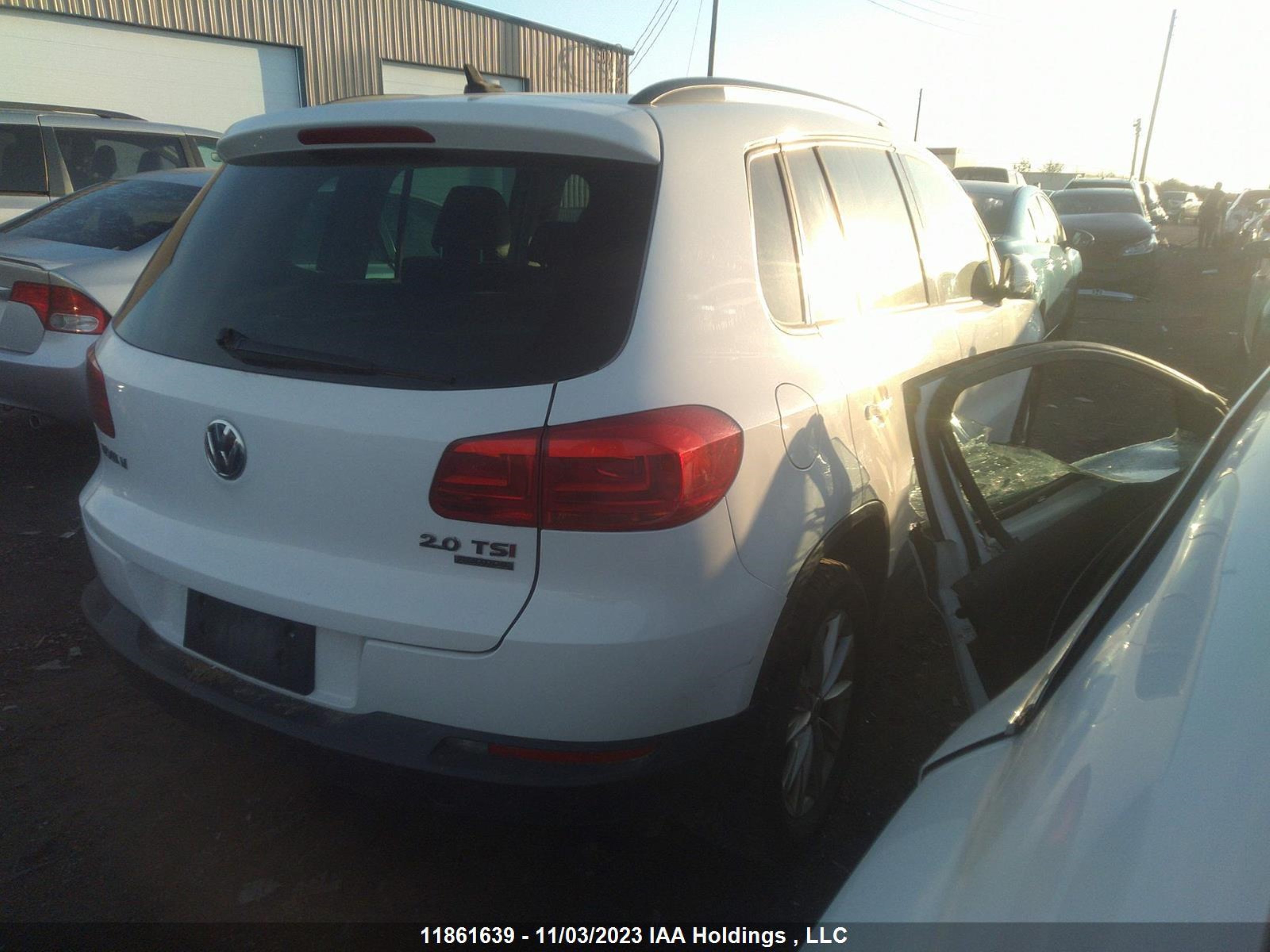 Photo 3 VIN: WVGJV3AX4DW577762 - VOLKSWAGEN TIGUAN 