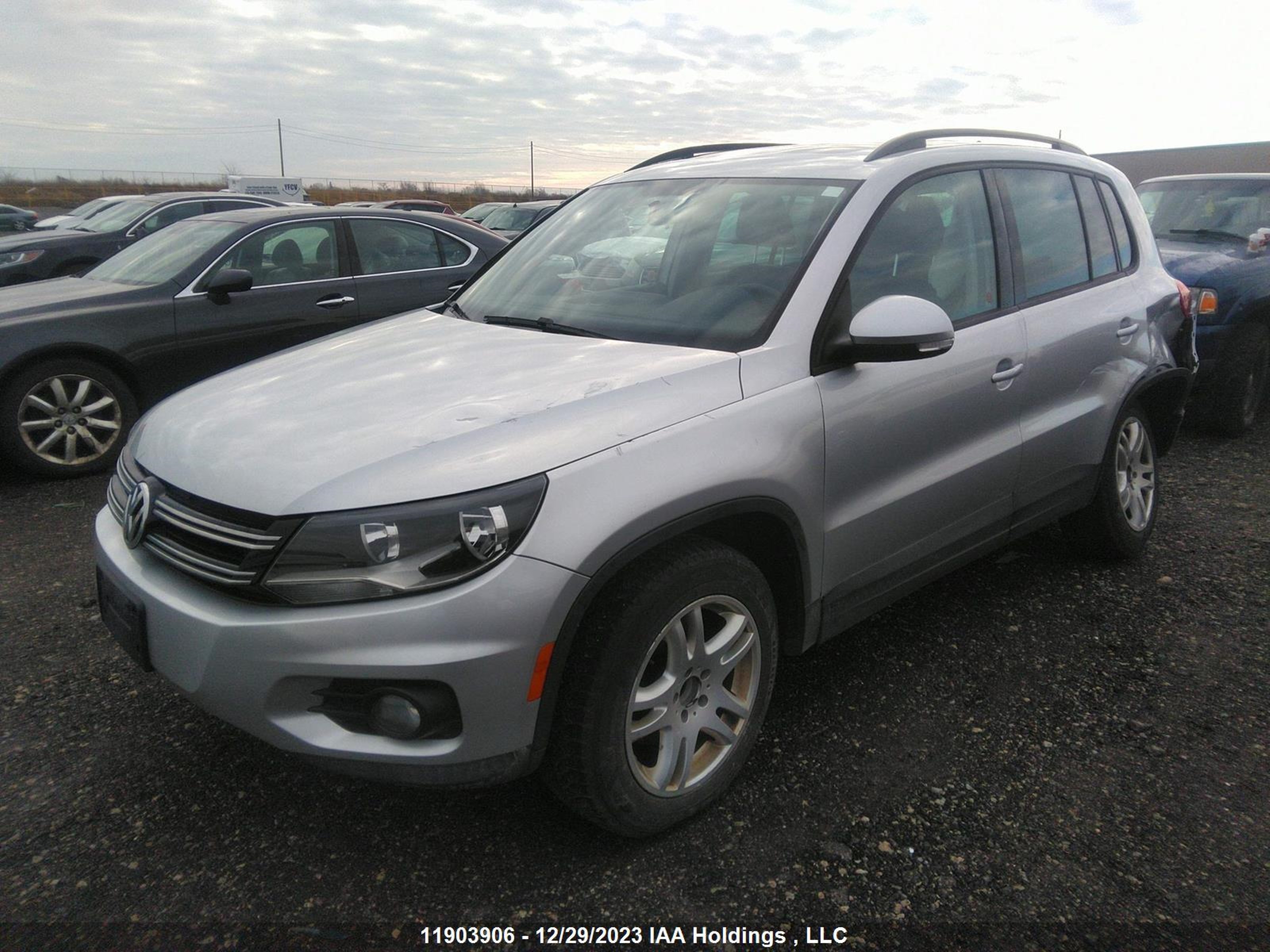 Photo 1 VIN: WVGJV3AX7EW600369 - VOLKSWAGEN TIGUAN 