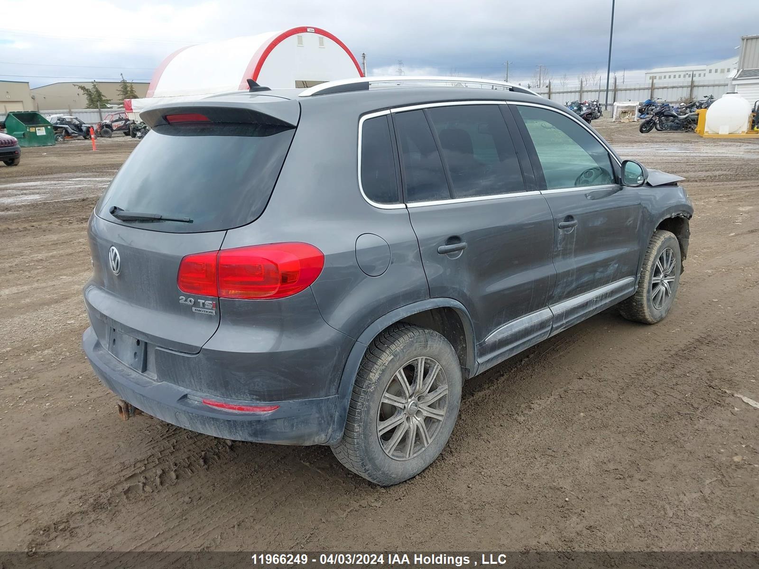 Photo 3 VIN: WVGJV3AX8DW063056 - VOLKSWAGEN TIGUAN 