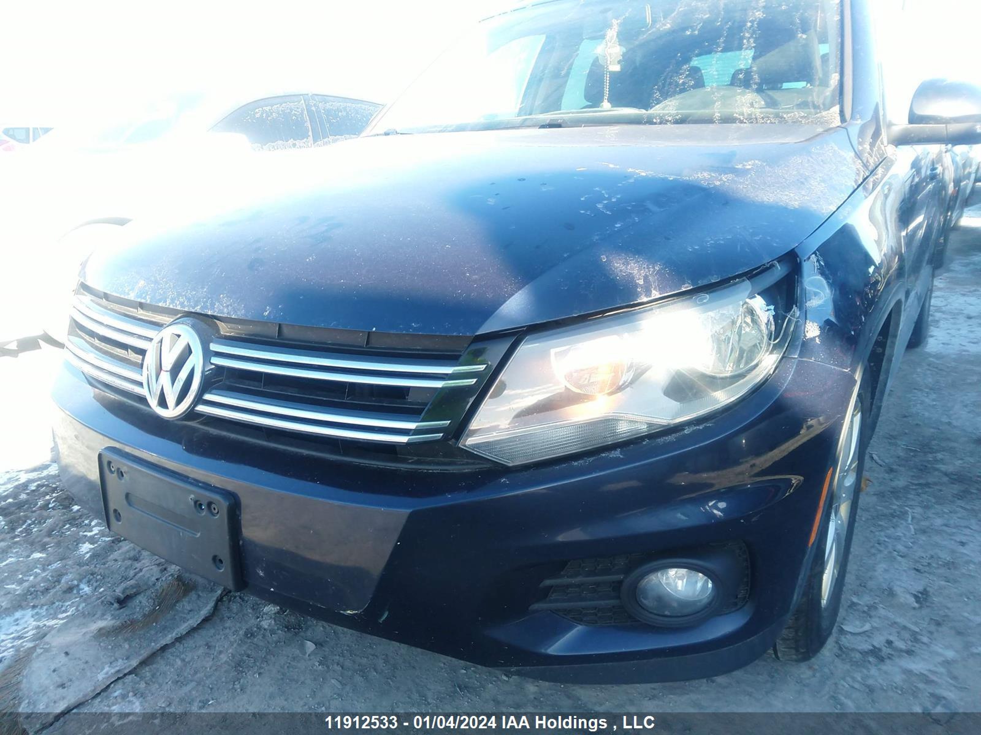 Photo 5 VIN: WVGJV3AX8EW564384 - VOLKSWAGEN TIGUAN 