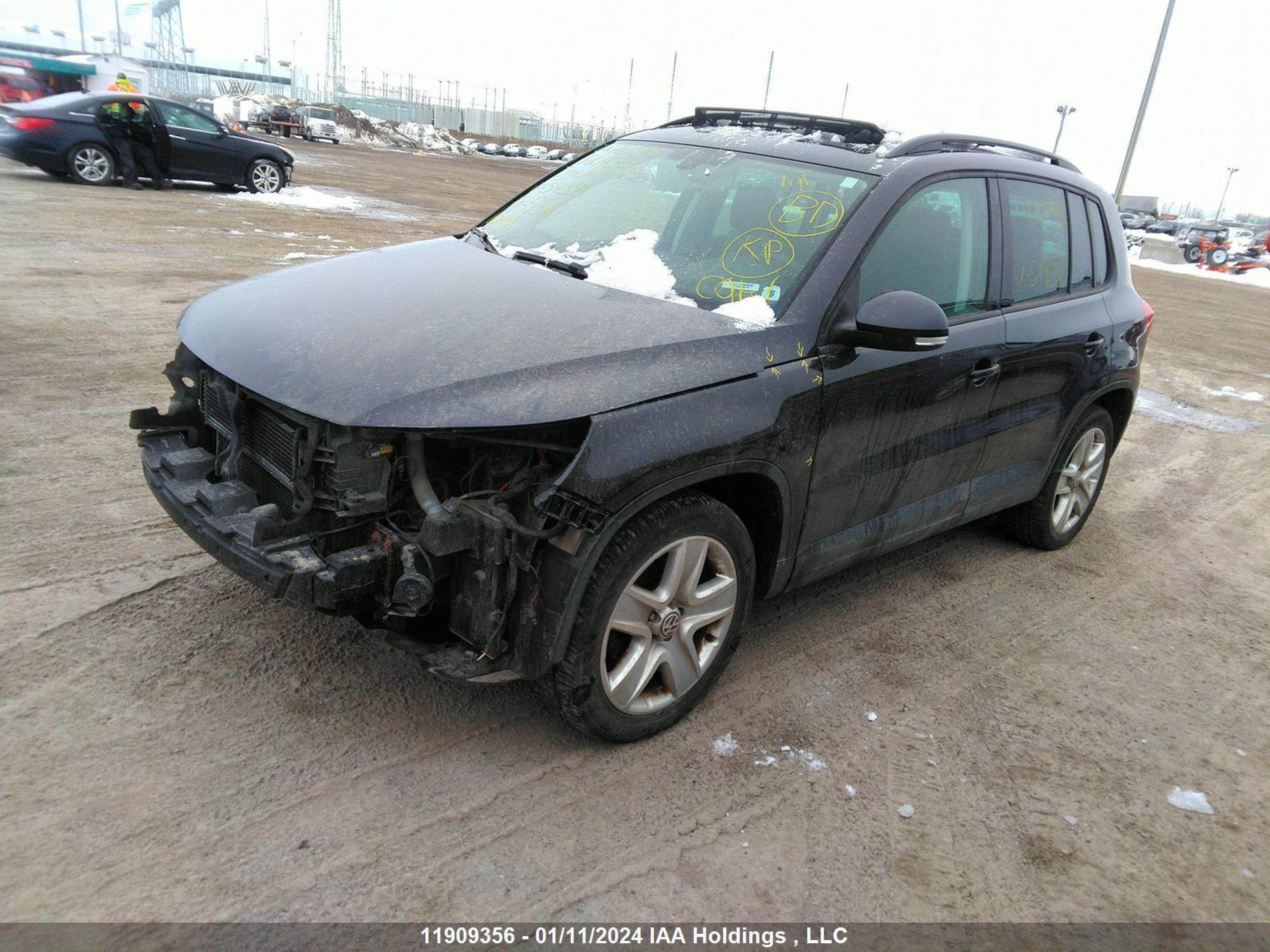 Photo 1 VIN: WVGJV7AX2GW514848 - VOLKSWAGEN TIGUAN 