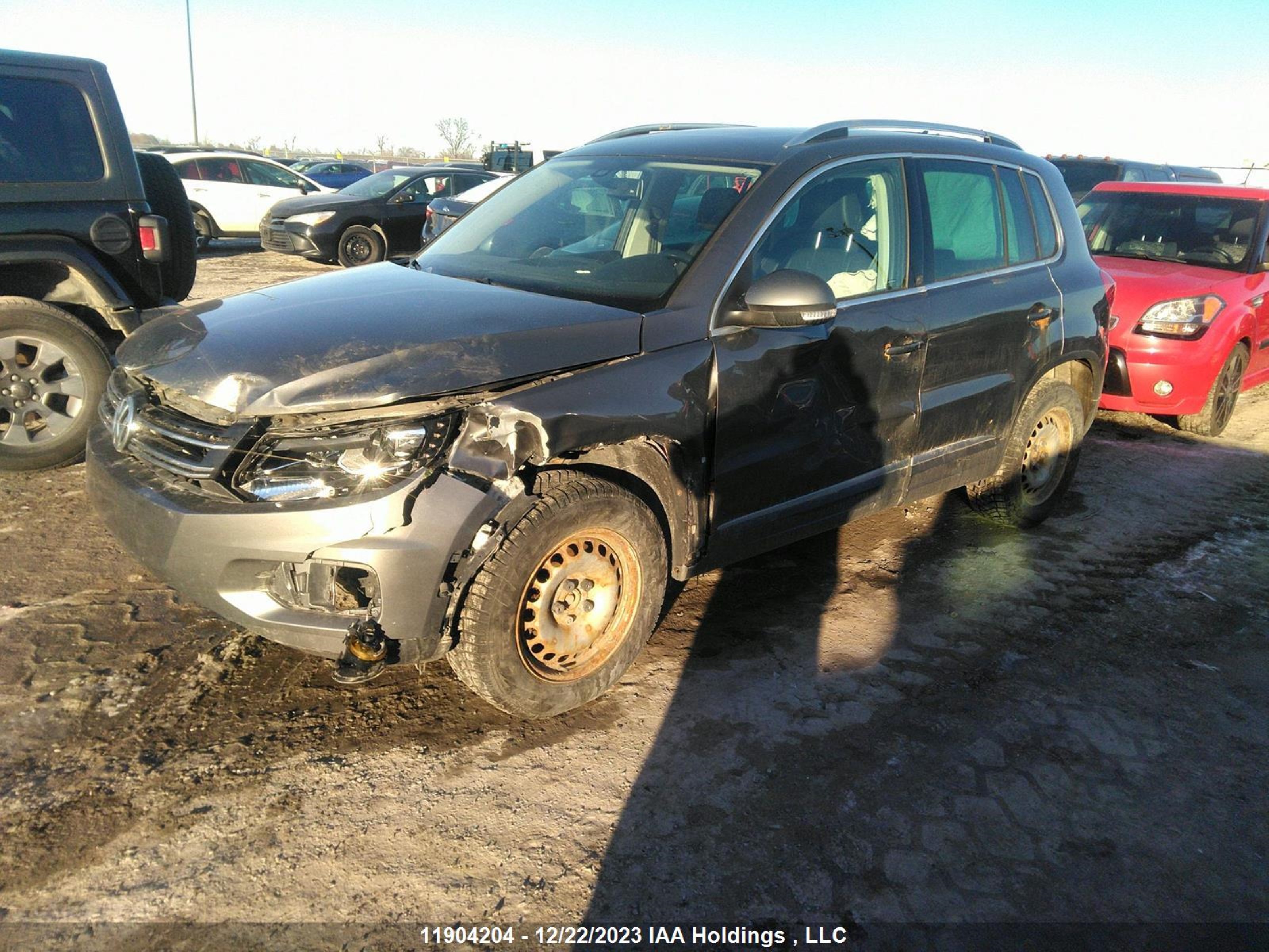 Photo 1 VIN: WVGJV7AX2GW558526 - VOLKSWAGEN TIGUAN 