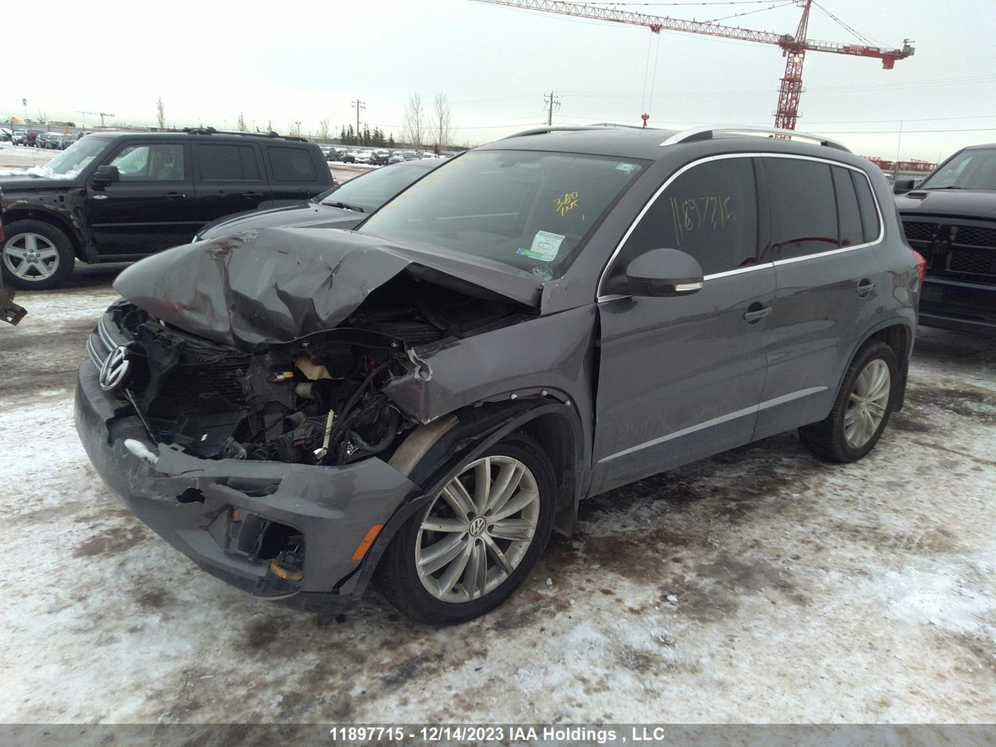 Photo 1 VIN: WVGJV7AX4GW032009 - VOLKSWAGEN TIGUAN 