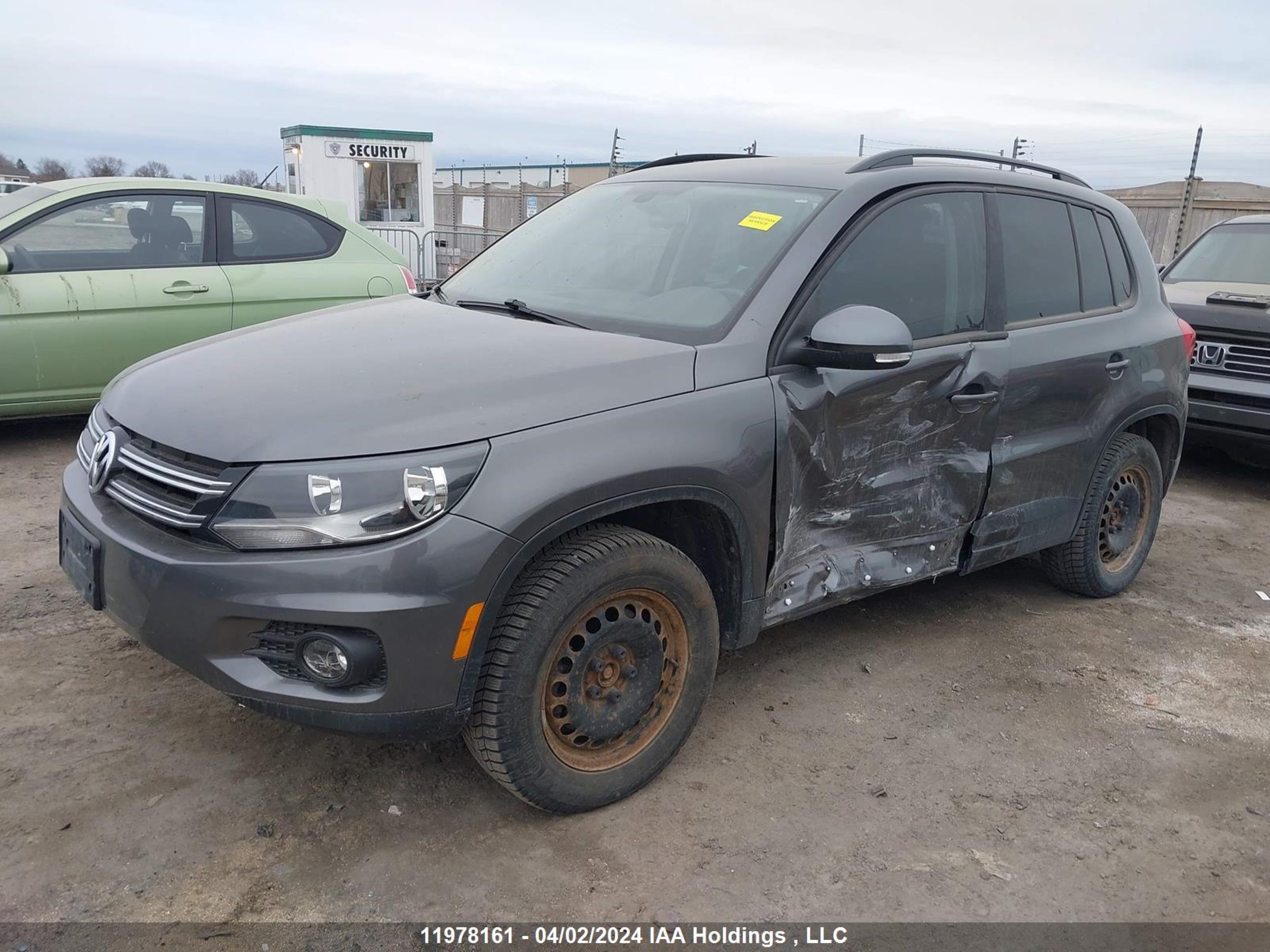 Photo 1 VIN: WVGJV7AX5GW513841 - VOLKSWAGEN TIGUAN 