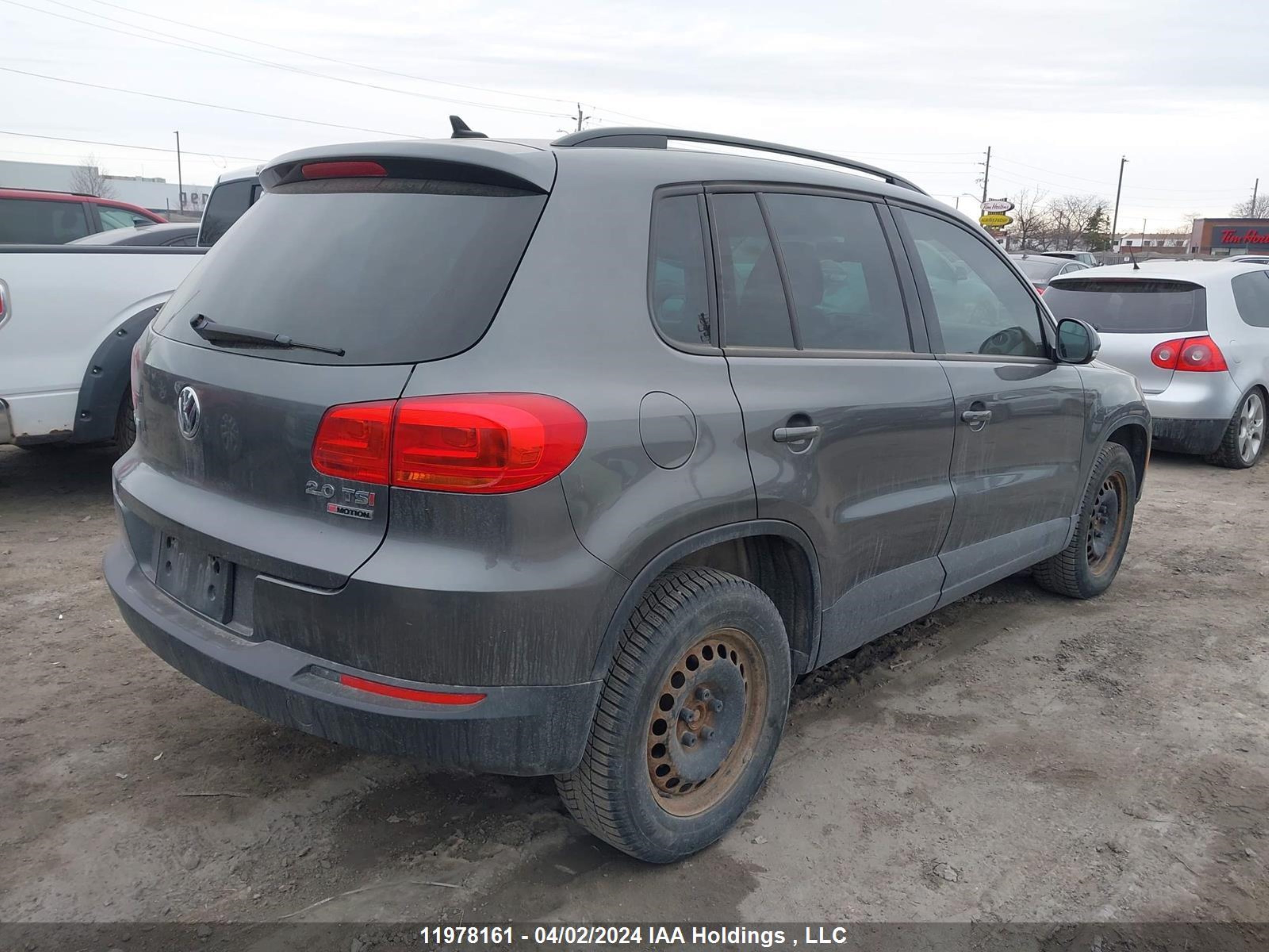 Photo 3 VIN: WVGJV7AX5GW513841 - VOLKSWAGEN TIGUAN 