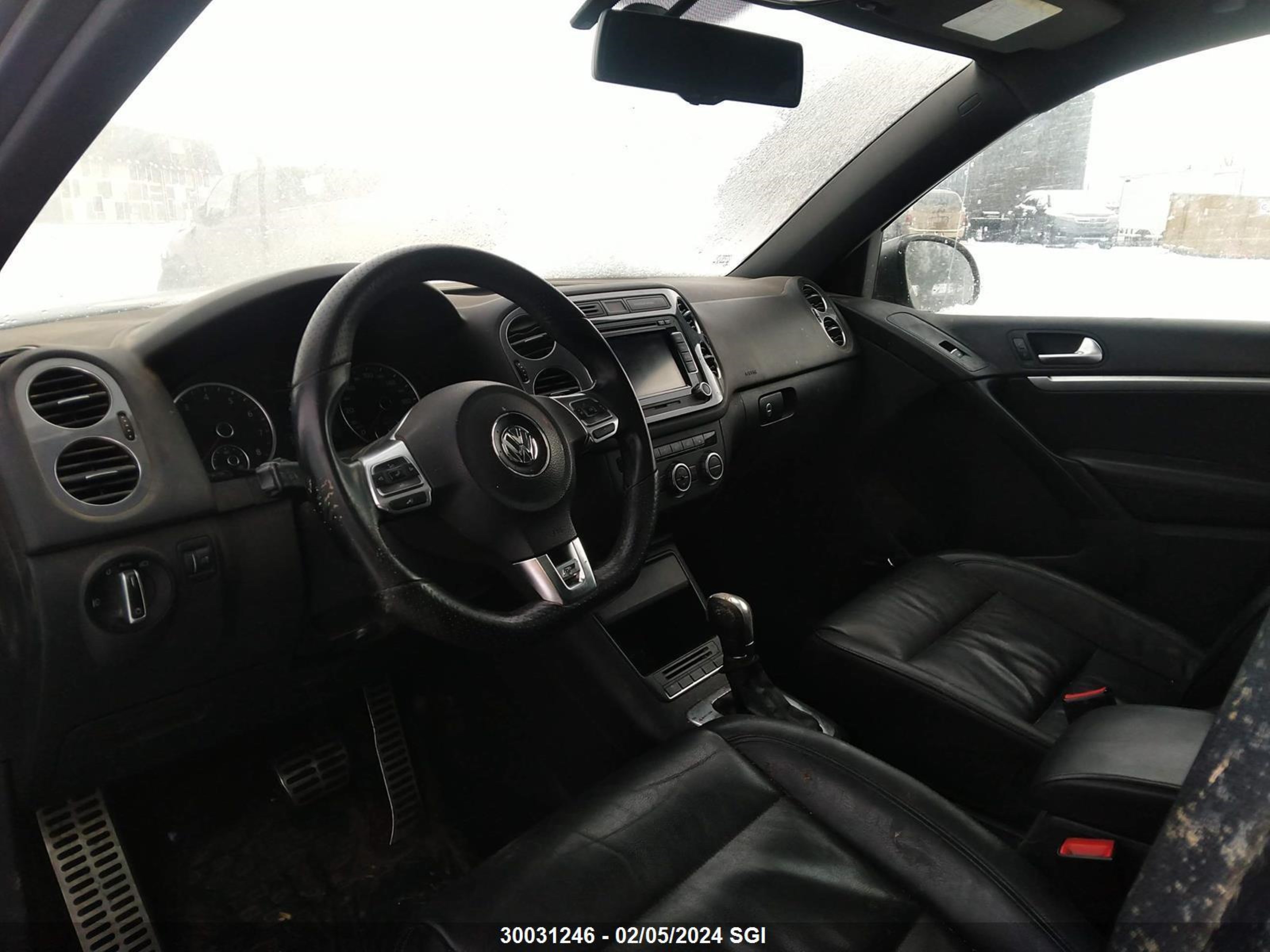 Photo 4 VIN: WVGJV7AX7DW003079 - VOLKSWAGEN TIGUAN 