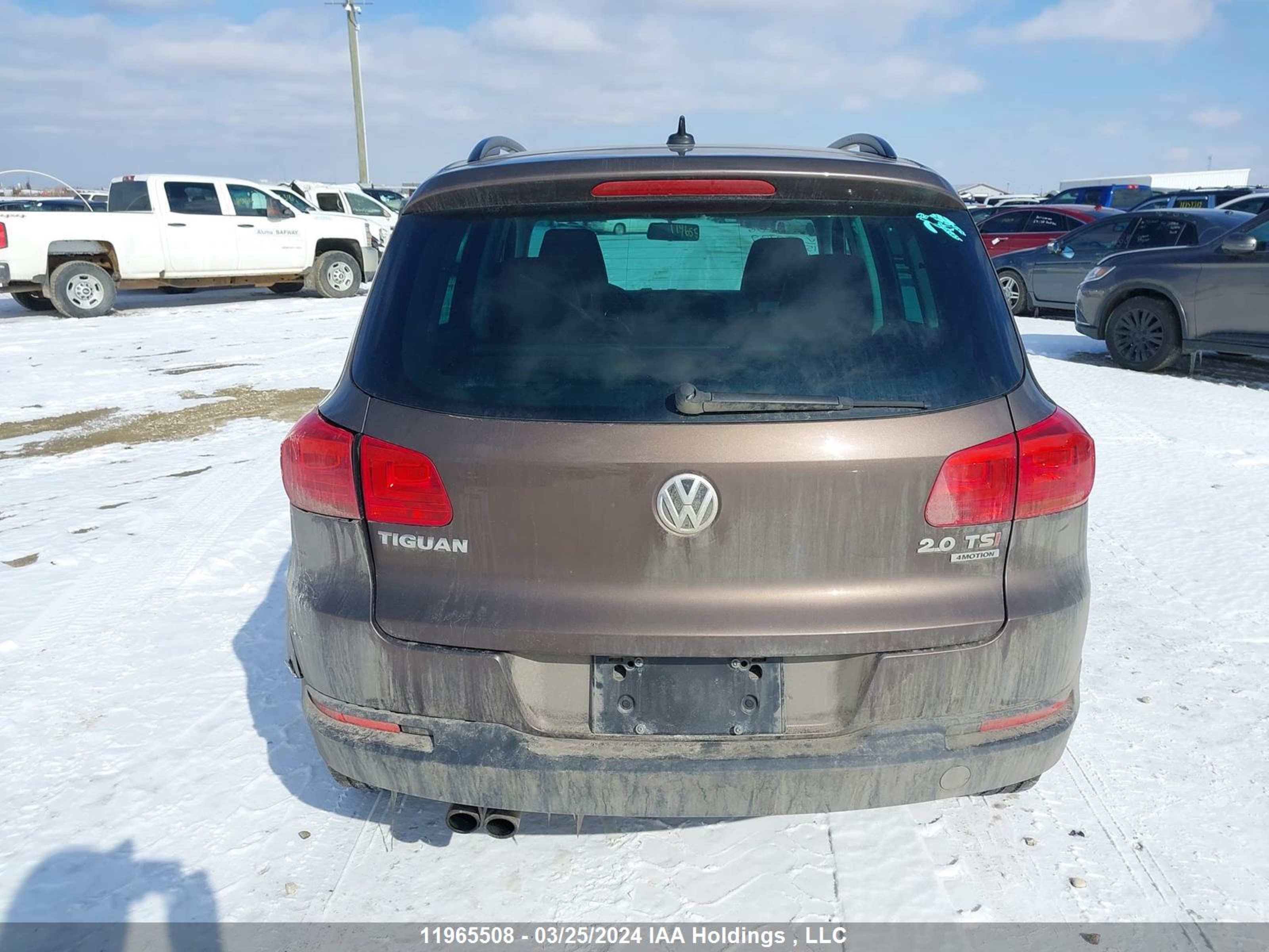 Photo 16 VIN: WVGJV7AX9FW063139 - VOLKSWAGEN TIGUAN 