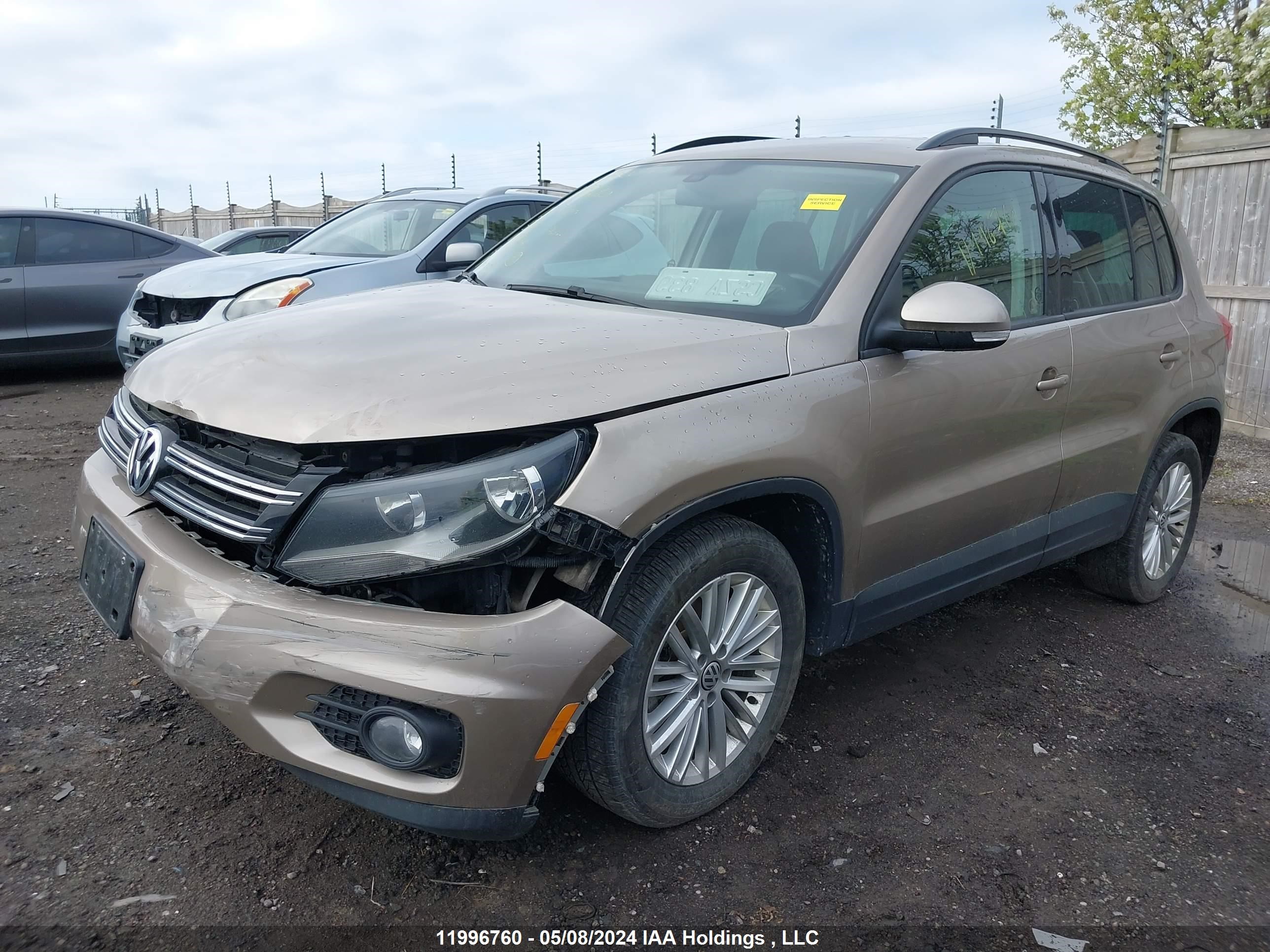 Photo 1 VIN: WVGJV7AXXFW094366 - VOLKSWAGEN TIGUAN 