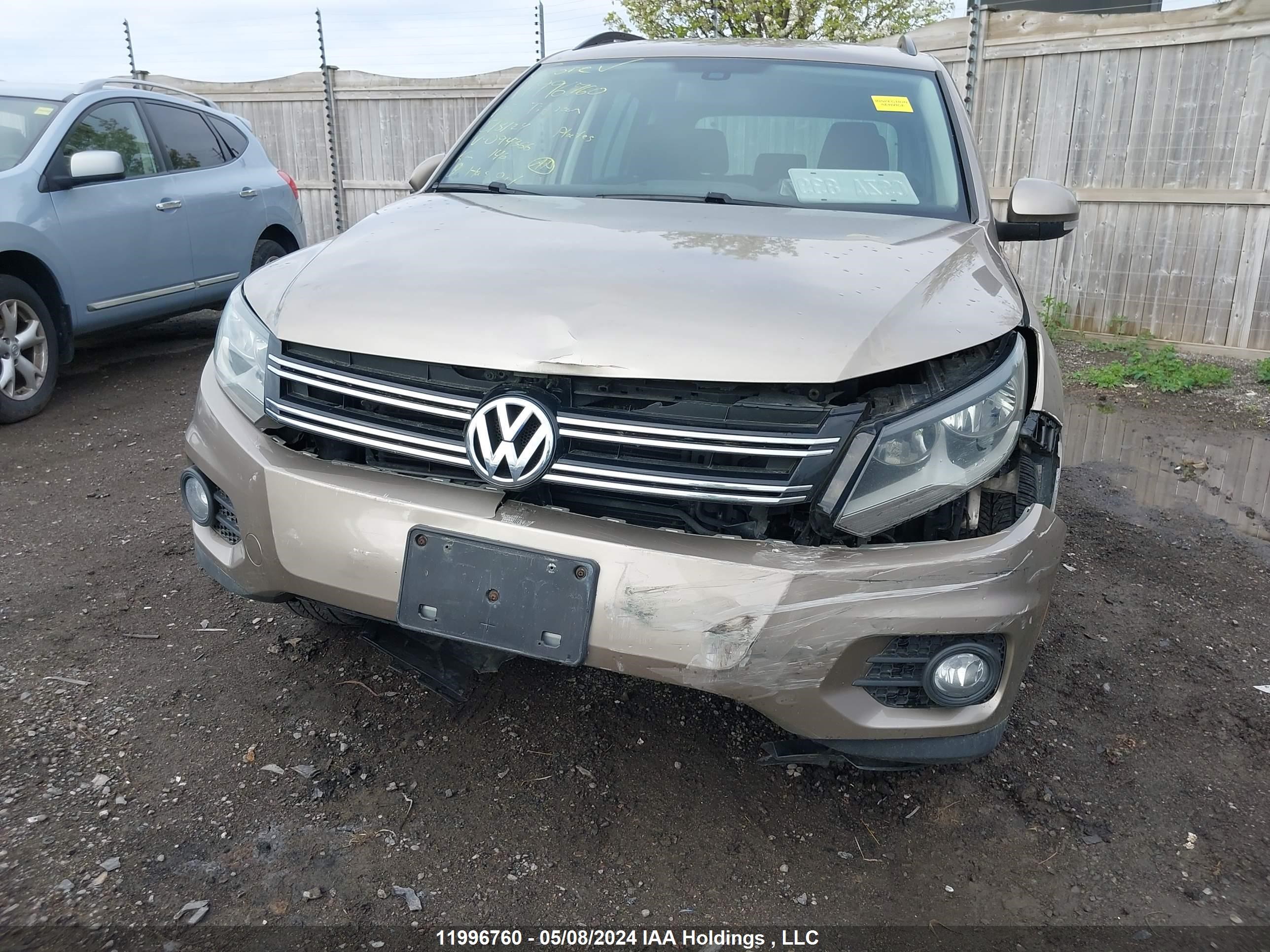 Photo 10 VIN: WVGJV7AXXFW094366 - VOLKSWAGEN TIGUAN 