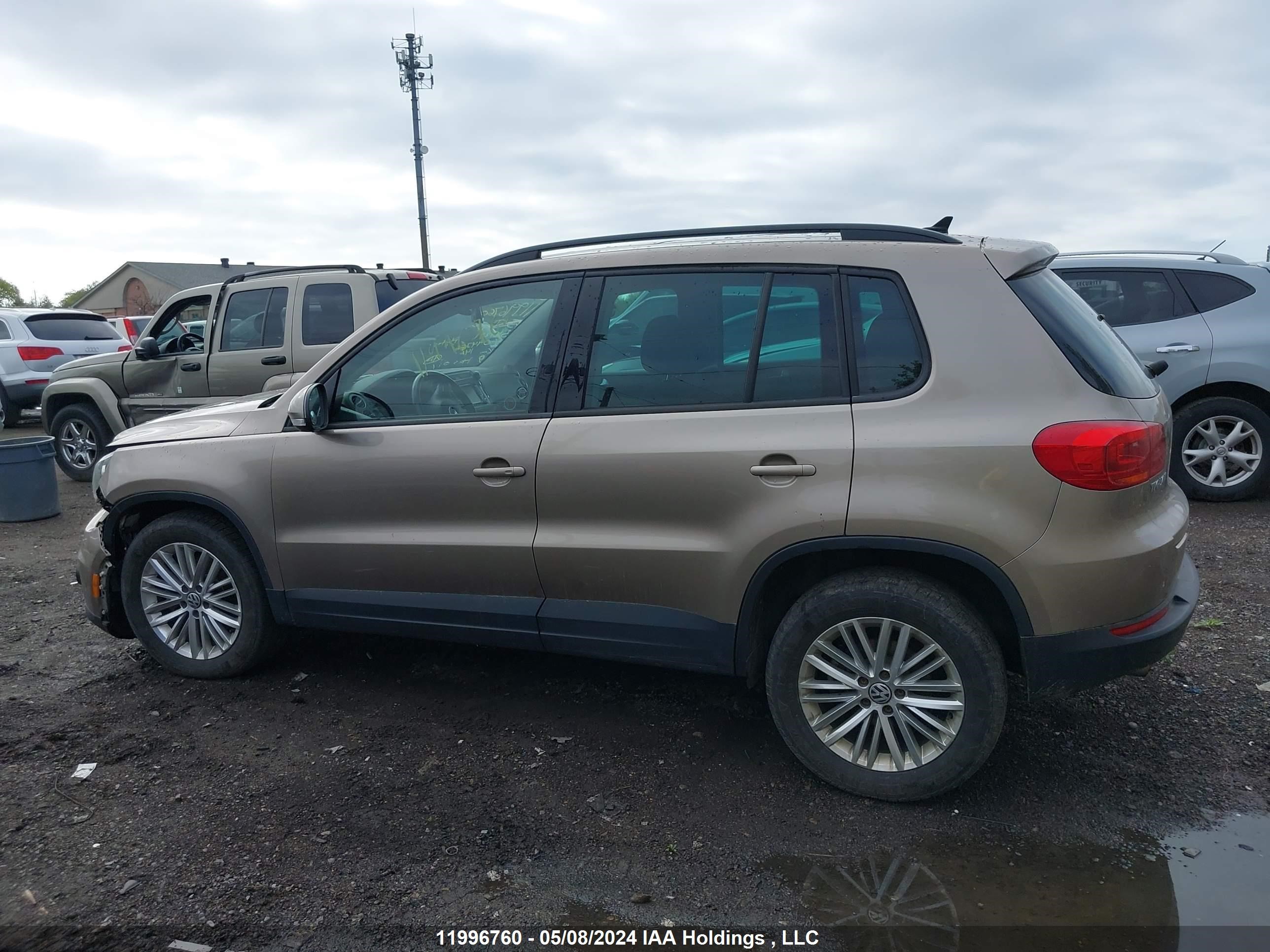 Photo 12 VIN: WVGJV7AXXFW094366 - VOLKSWAGEN TIGUAN 