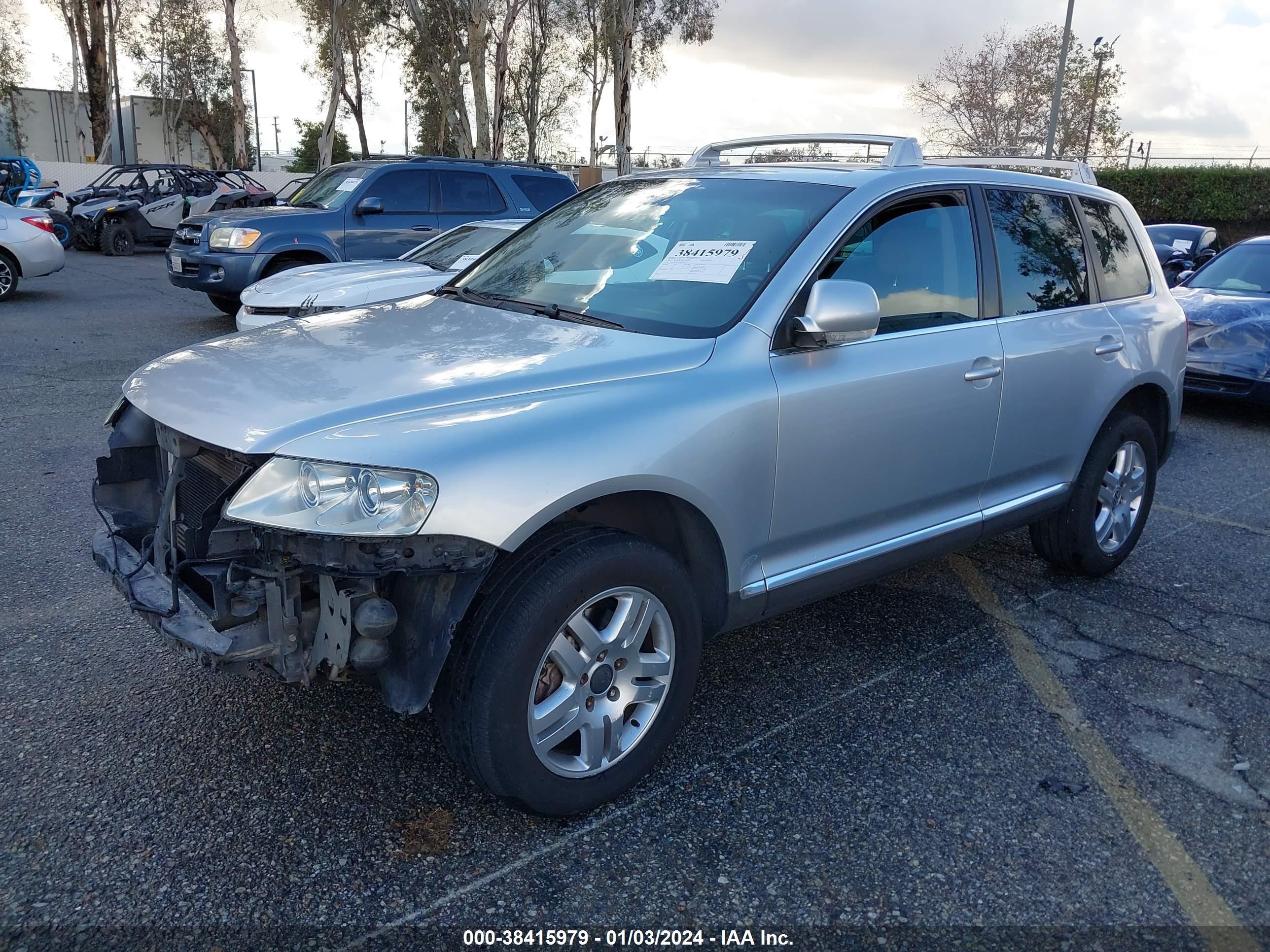 Photo 1 VIN: WVGMM77L25D011253 - VOLKSWAGEN TOUAREG 