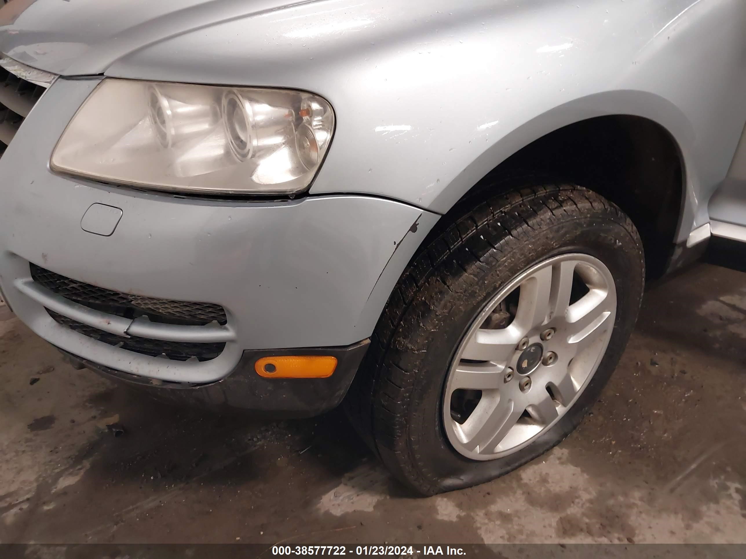 Photo 5 VIN: WVGMM77L65D020926 - VOLKSWAGEN TOUAREG 