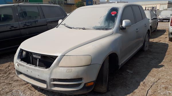 Photo 3 VIN: WVGMM77L95D020077 - VOLKSWAGEN TOUAREG 