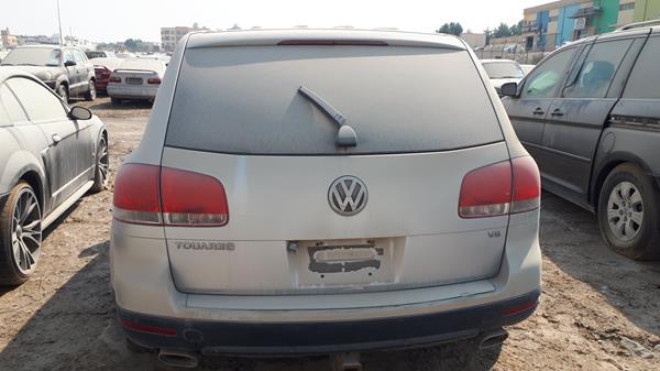 Photo 5 VIN: WVGMM77L95D020077 - VOLKSWAGEN TOUAREG 