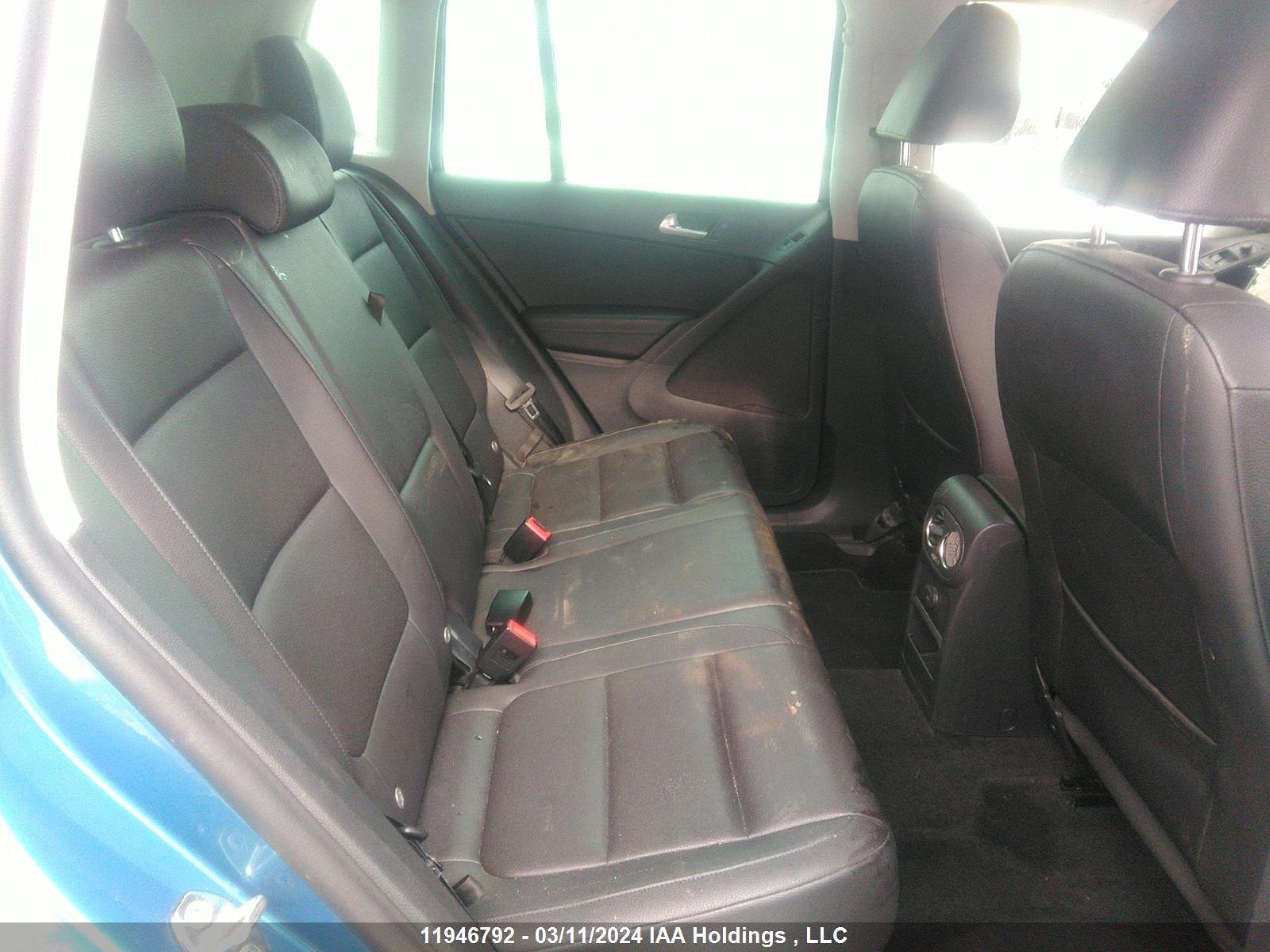 Photo 7 VIN: WVGNV7AX8HK032704 - VOLKSWAGEN TIGUAN 