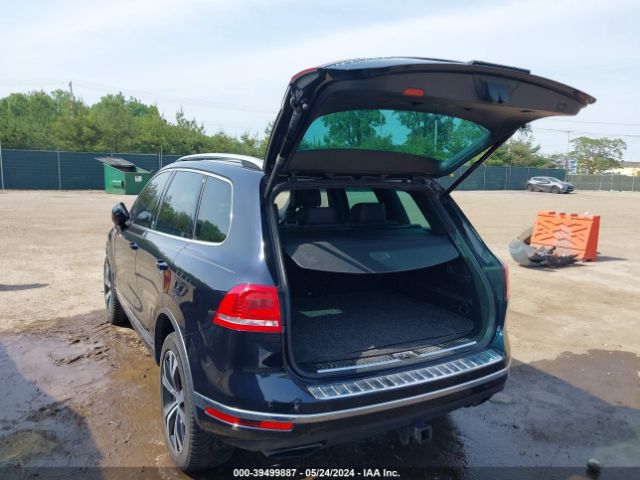 Photo 2 VIN: WVGRF7BP1HD006981 - VOLKSWAGEN TOUAREG 