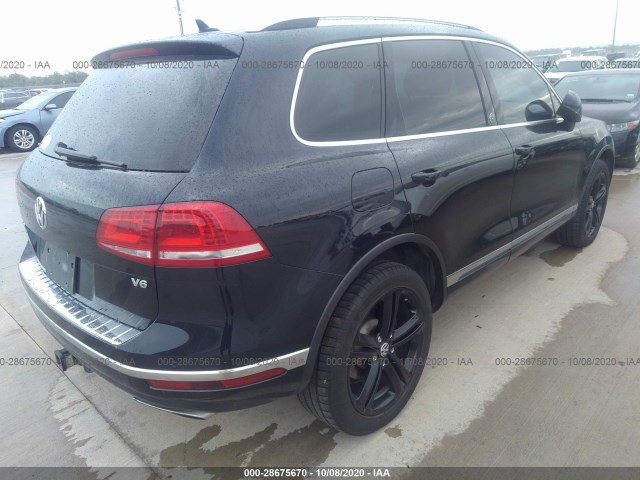 Photo 3 VIN: WVGRF7BP3HD004813 - VOLKSWAGEN TOUAREG 