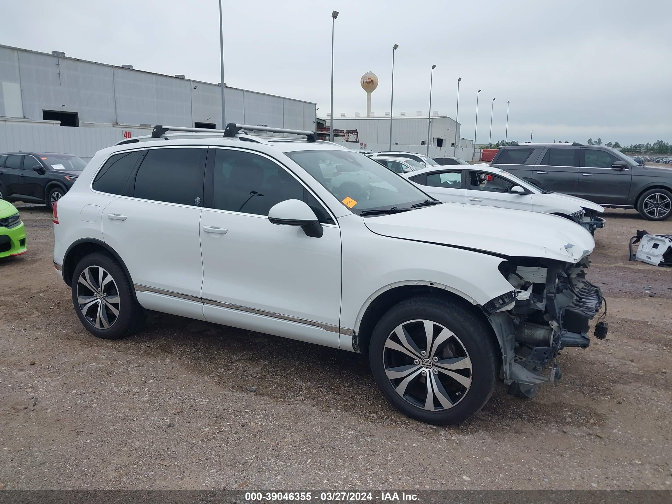 Photo 13 VIN: WVGRF7BP4HD005758 - VOLKSWAGEN TOUAREG 