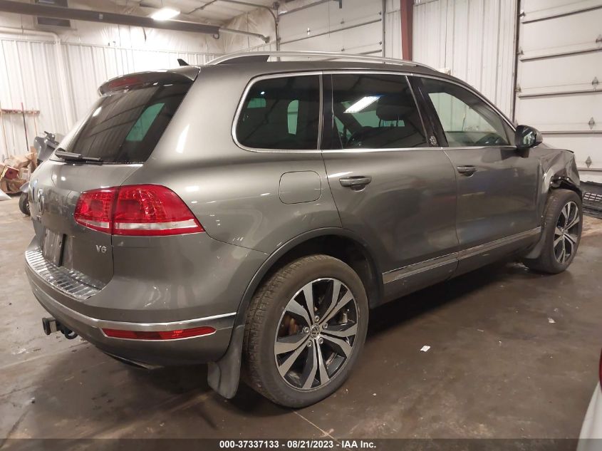 Photo 3 VIN: WVGRF7BP4HD006022 - VOLKSWAGEN TOUAREG 