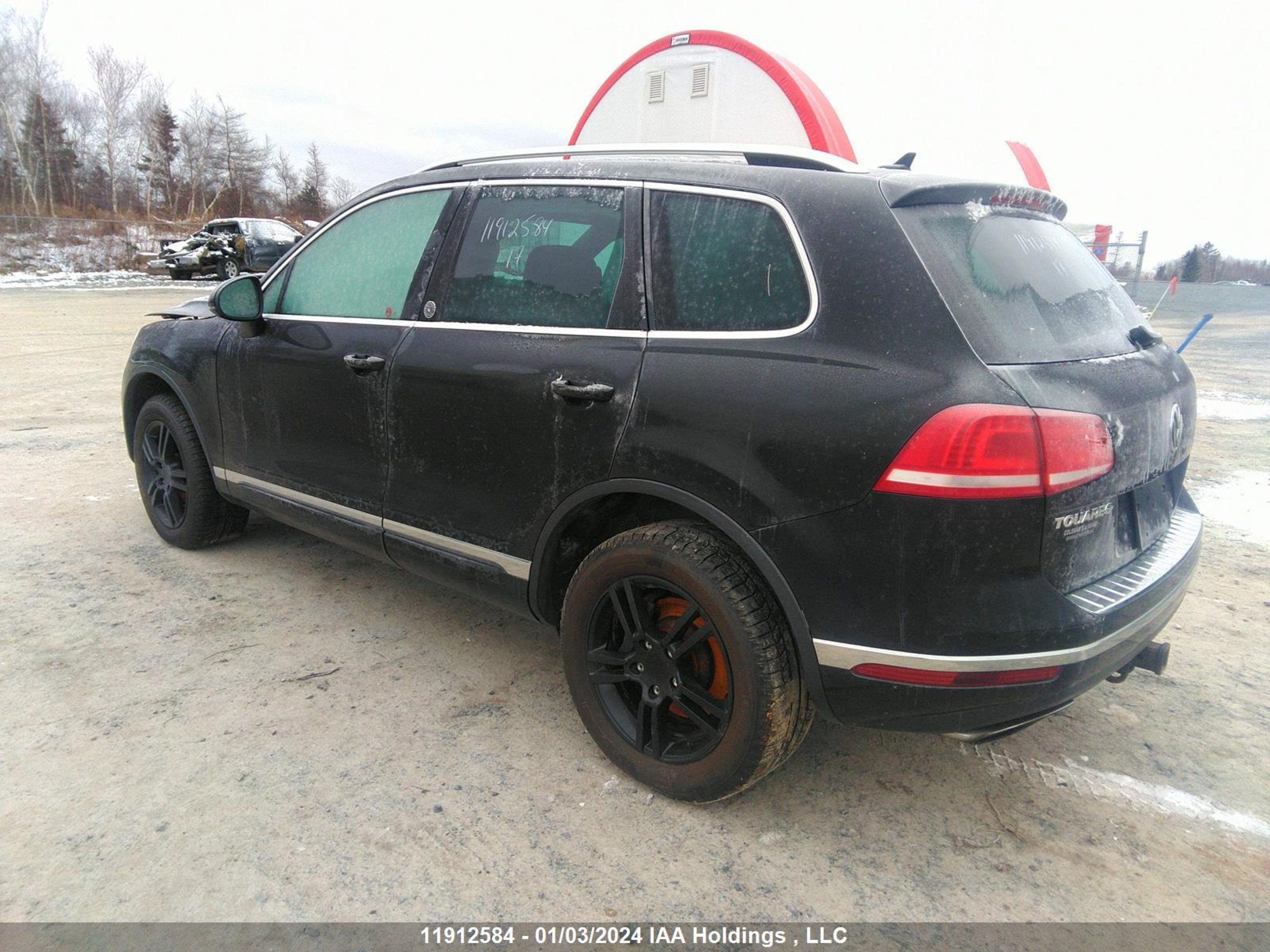 Photo 2 VIN: WVGRF7BP5HD000505 - VOLKSWAGEN TOUAREG 