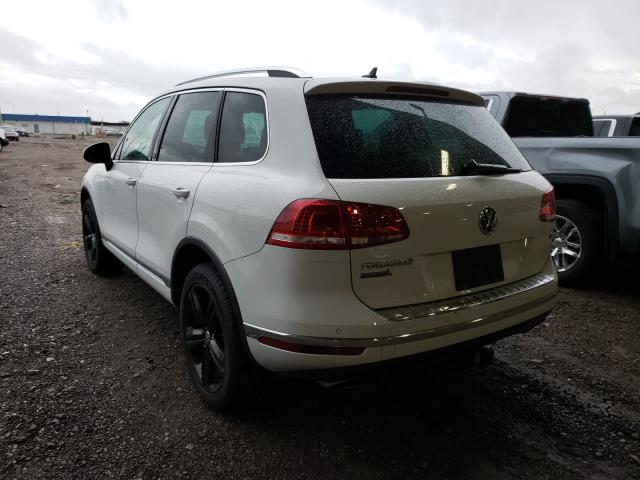 Photo 2 VIN: WVGRF7BP5HD001590 - VOLKSWAGEN TOUAREG WO 