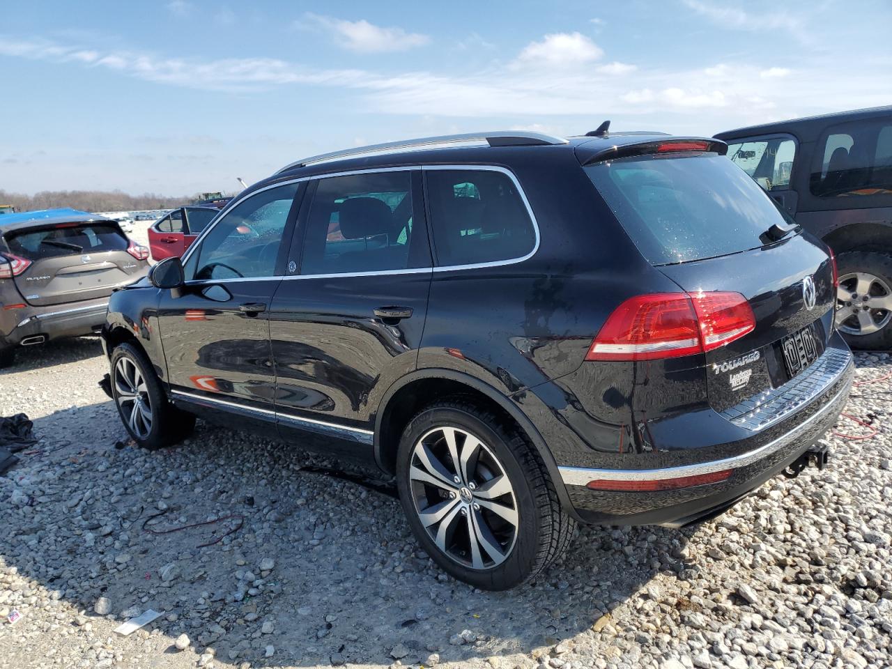 Photo 1 VIN: WVGRF7BP6HD000299 - VOLKSWAGEN TOUAREG 