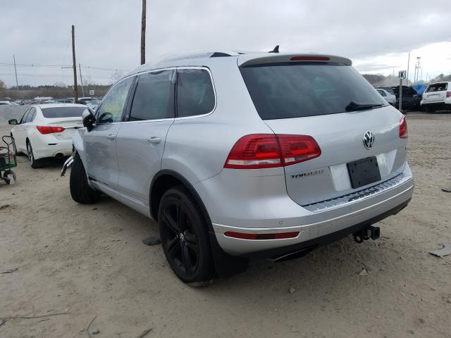 Photo 2 VIN: WVGRF7BP6HD005454 - VOLKSWAGEN TOUAREG 