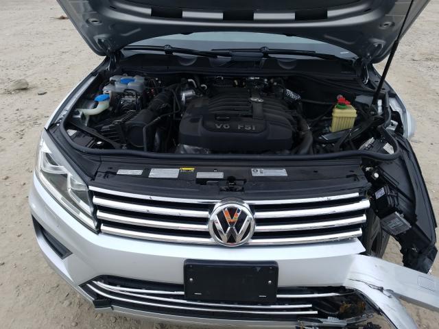 Photo 6 VIN: WVGRF7BP6HD005454 - VOLKSWAGEN TOUAREG 