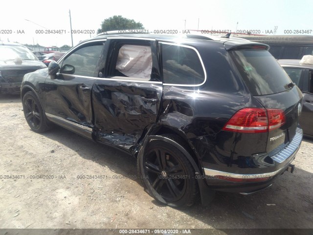 Photo 2 VIN: WVGRF7BP6HD006992 - VOLKSWAGEN TOUAREG 