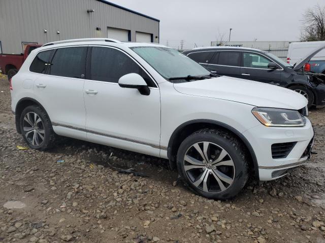 Photo 3 VIN: WVGRF7BP7HD002692 - VOLKSWAGEN TOUAREG 