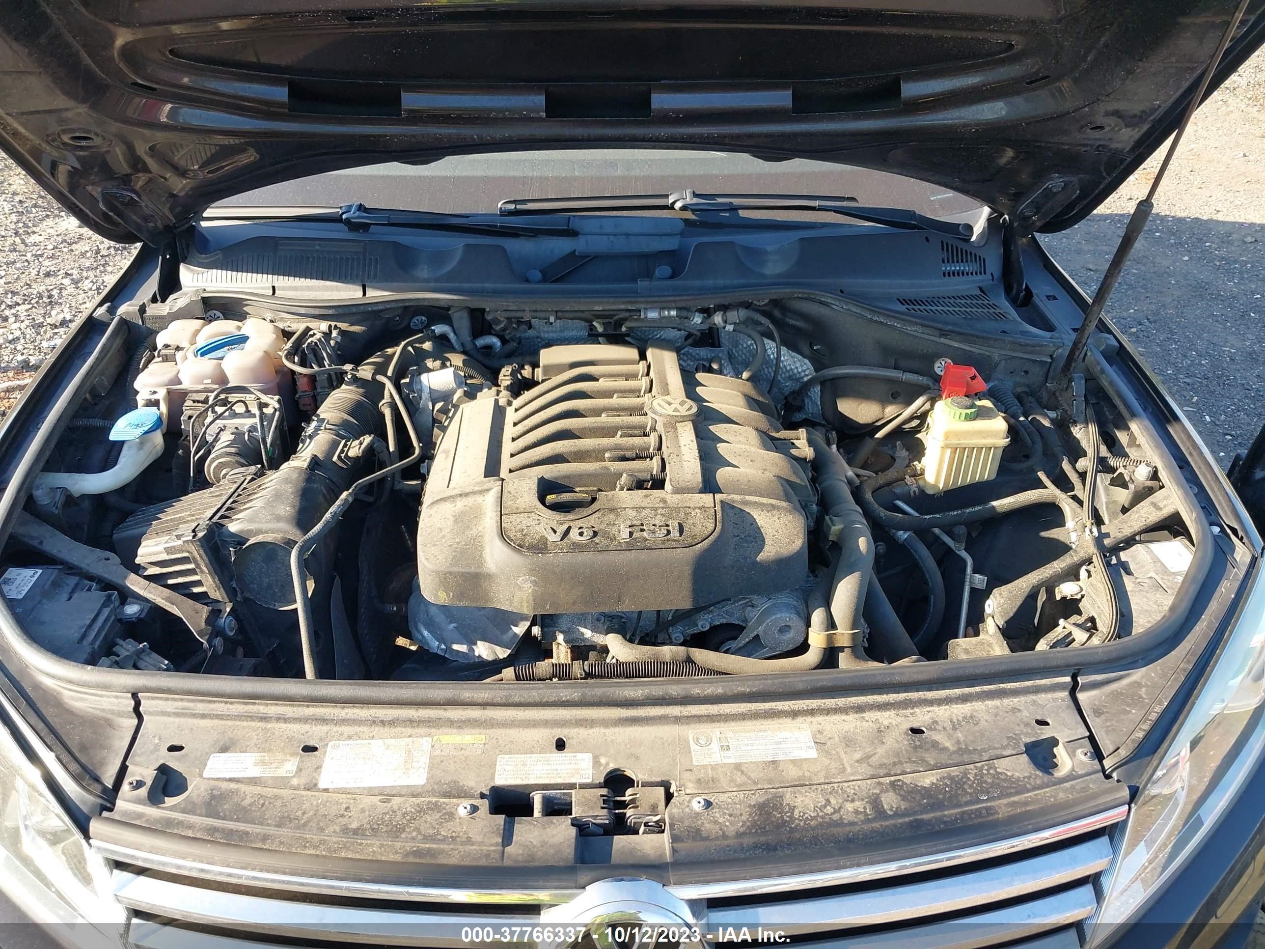 Photo 9 VIN: WVGRF7BP7HD003342 - VOLKSWAGEN TOUAREG 