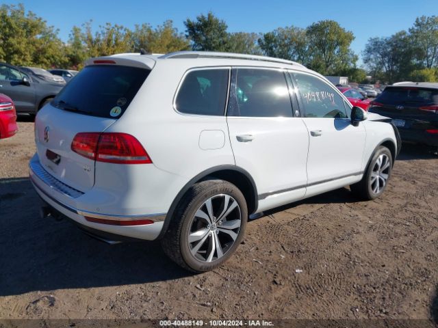 Photo 3 VIN: WVGRF7BP7HD004717 - VOLKSWAGEN TOUAREG 