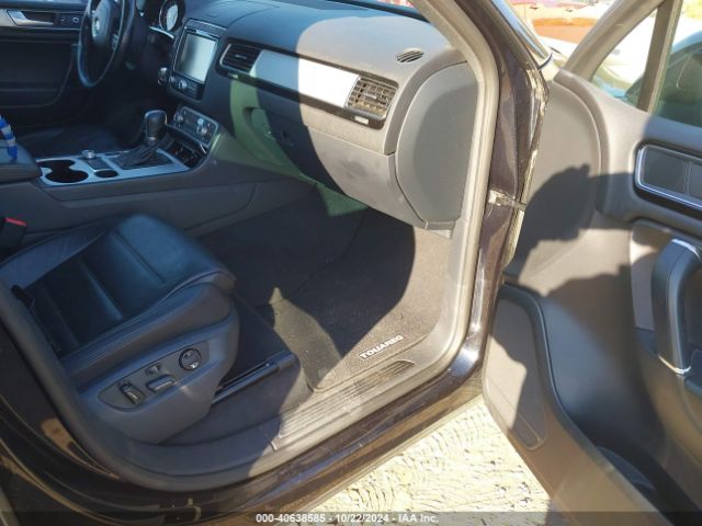 Photo 4 VIN: WVGRF7BP7HD005303 - VOLKSWAGEN TOUAREG 