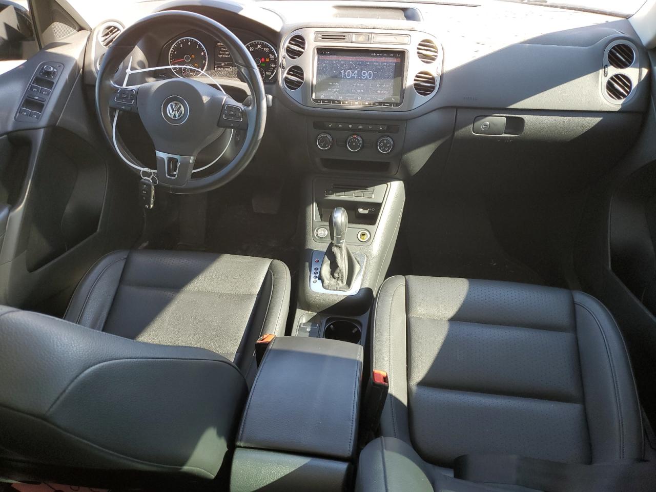 Photo 7 VIN: WVGRV7AX0HK000329 - VOLKSWAGEN TIGUAN 